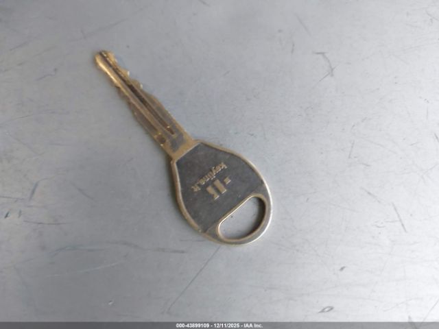 Nissan Versa Image 3