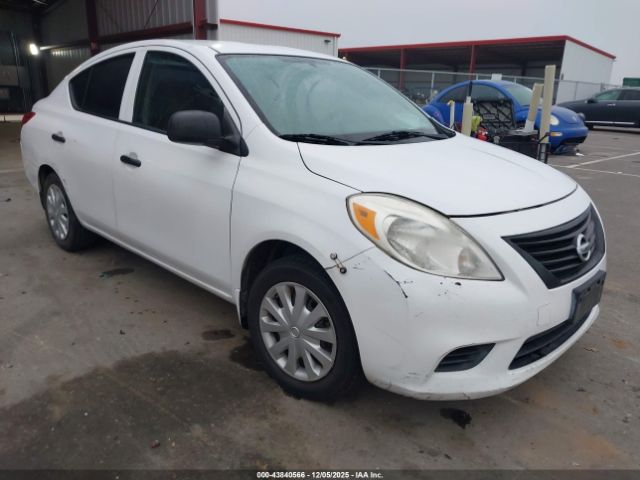 Nissan Versa 1.6 S Image 1