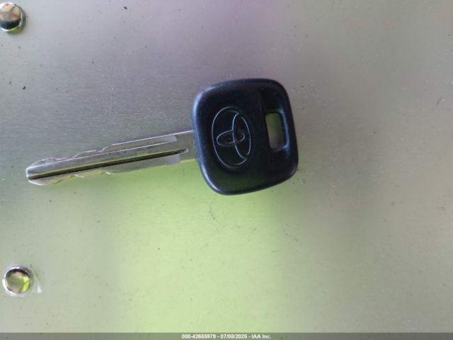 Toyota Highlander Image 8