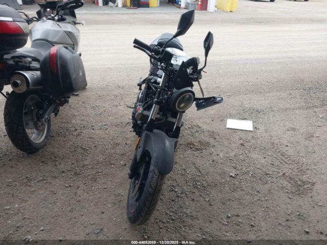 Yamaha Yzfr3 Image 3