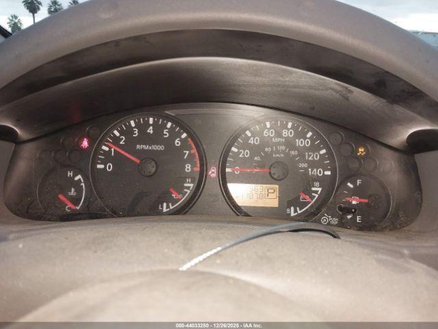 Nissan Frontier Sv Image 10