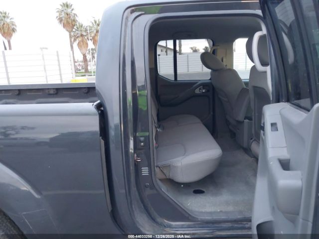Nissan Frontier Sv Image 14