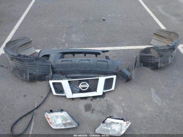 Nissan Frontier Sv Image 9