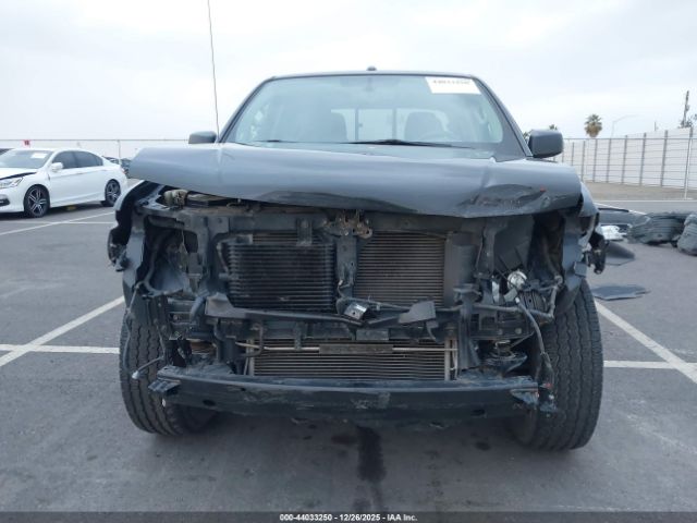 Nissan Frontier Sv Image 17