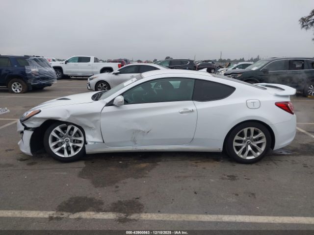 Hyundai Genesis 3.8 Base Image 10