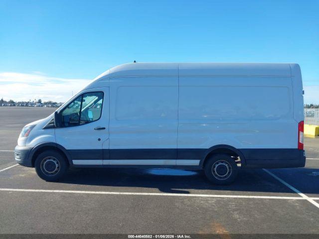 Ford Transit Image 9
