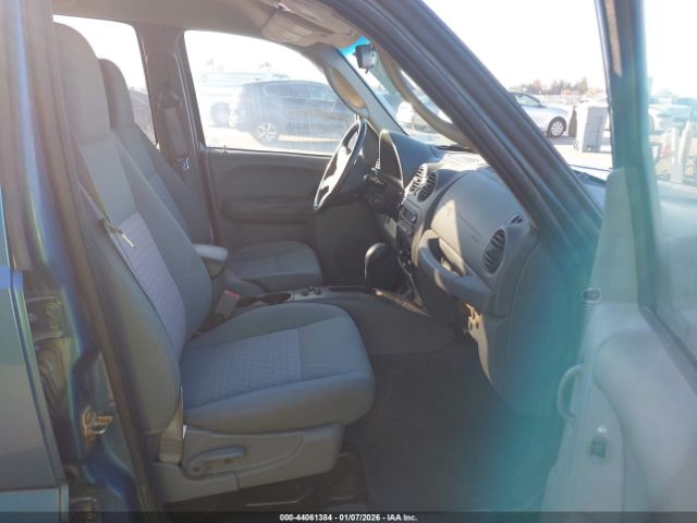 Jeep Liberty Sport Image 2