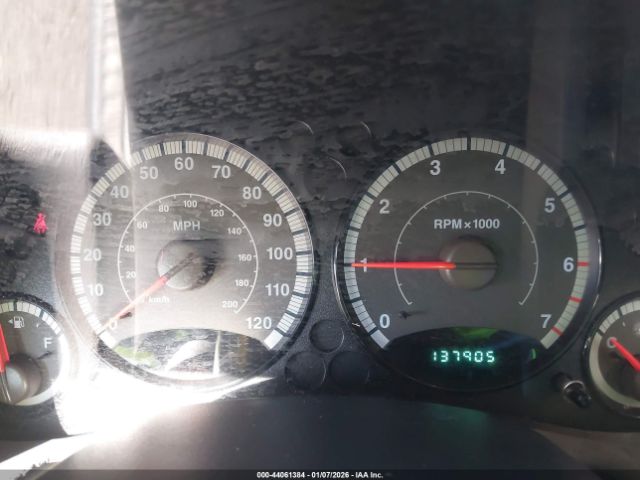 Jeep Liberty Sport Image 8