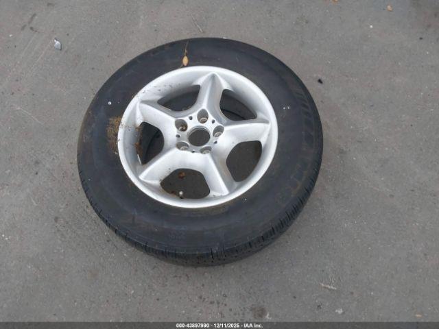 BMW X Series 3.0i Image 2