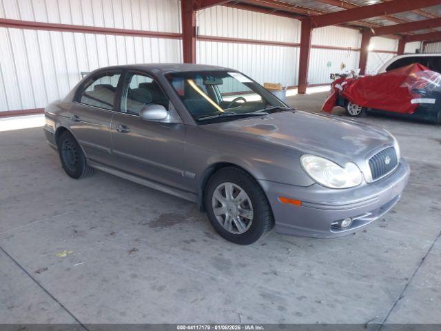 Hyundai SONATA Gl Image 1