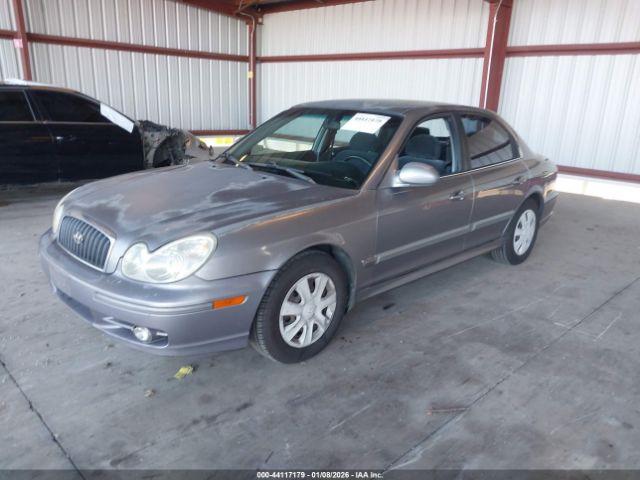 Hyundai SONATA Gl Image 5