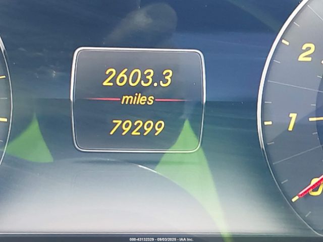 Mercedes-Benz E-Class Image 13