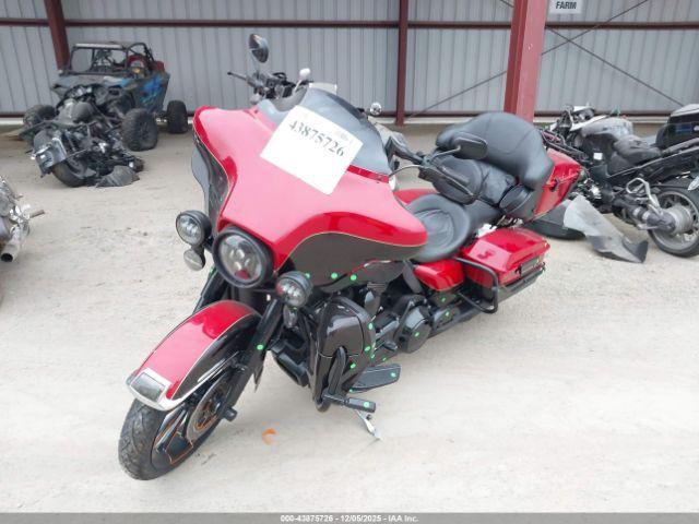 Harley-Davidson Flhtk Image 3