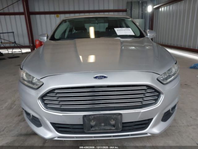 Ford Fusion Se Image 4