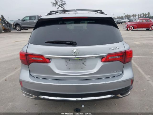 Acura MDX Image 10