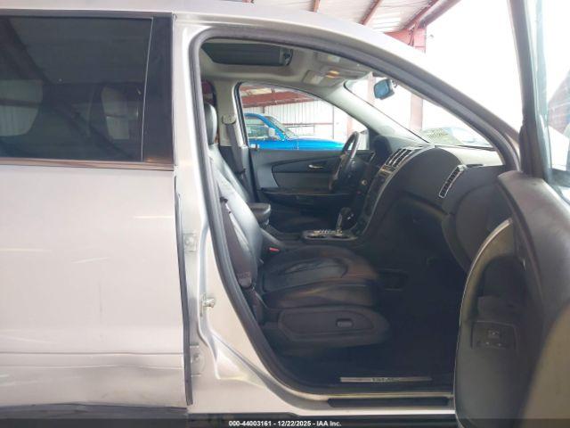 GMC Acadia Slt-1 Image 2