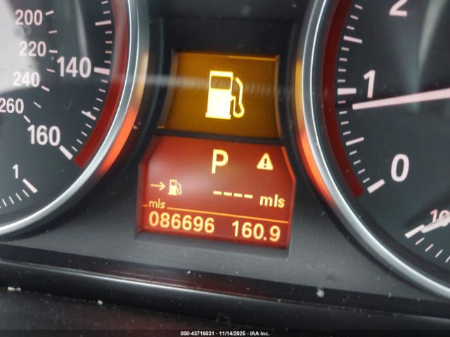 BMW 3 Series Image 10