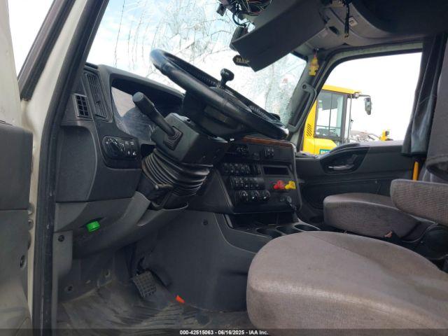 International Lt Image 9